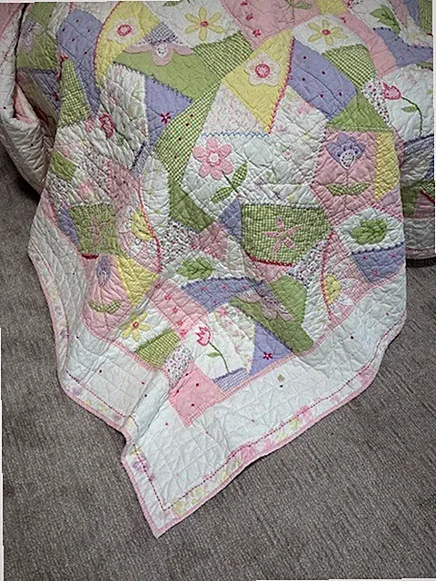 Pottery Barn Kids Twin Quilt Set and Sheets