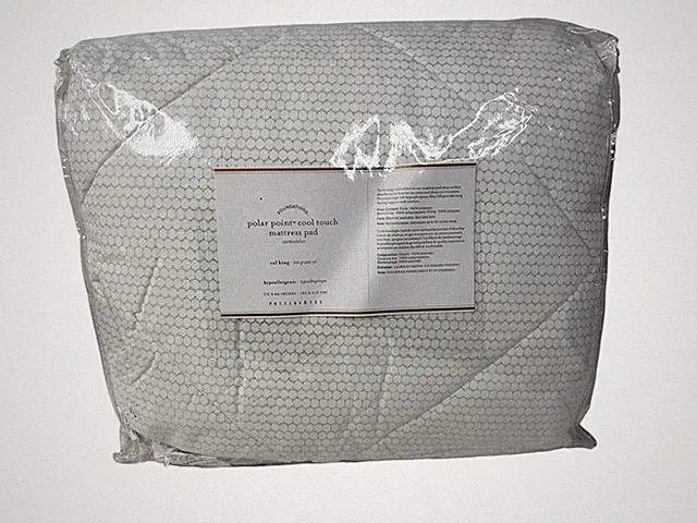 Pottery Barn Mattress Pad Cal King Polar Point Cool Touch Down Alternative