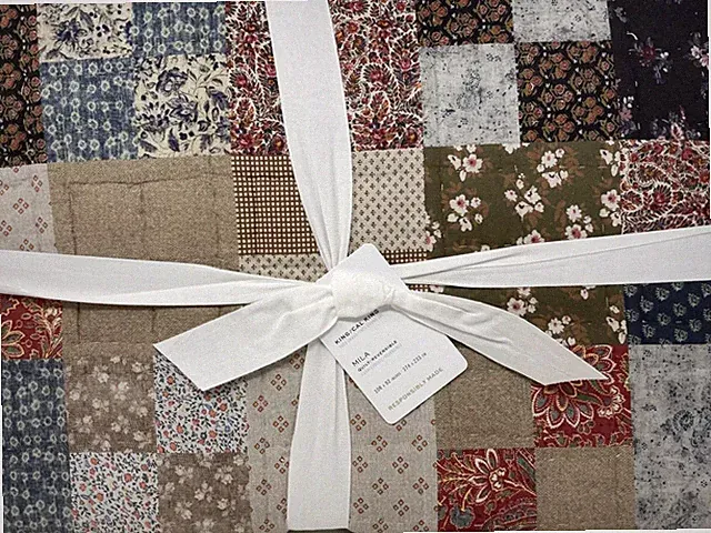 Pottery Barn Mila Reversible King Patchwork Quilt & 2 King Shams NEW