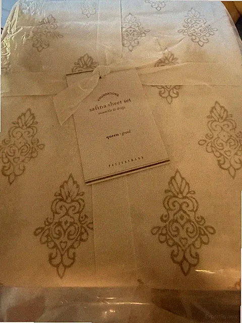 Pottery Barn Safina queen sheet set Medallion New w tag