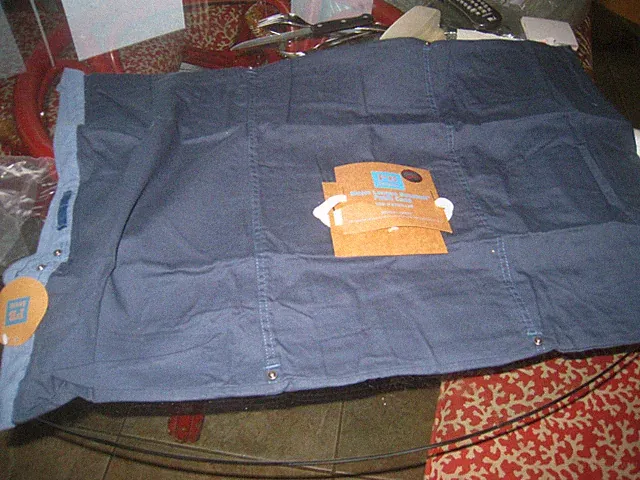 Pottery Barn Teen Navy Blue Standard pillowcase pillowcase New with tags