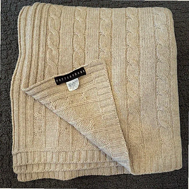 Pottery Vintage Barn Cable Knit Blanket Throw 100% Lambswool Taupe 52” X 59”